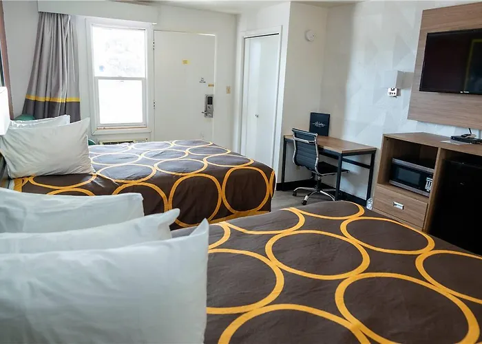 Hotel Super 8