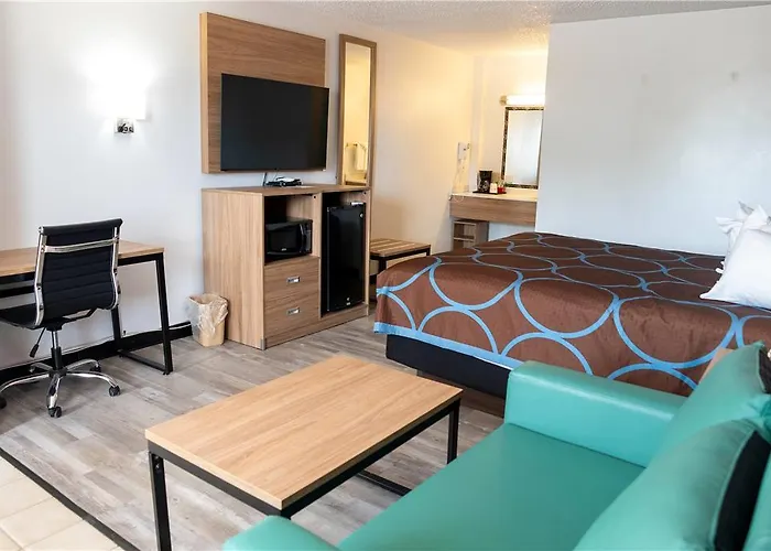 Super 8 Hotel Newcastle